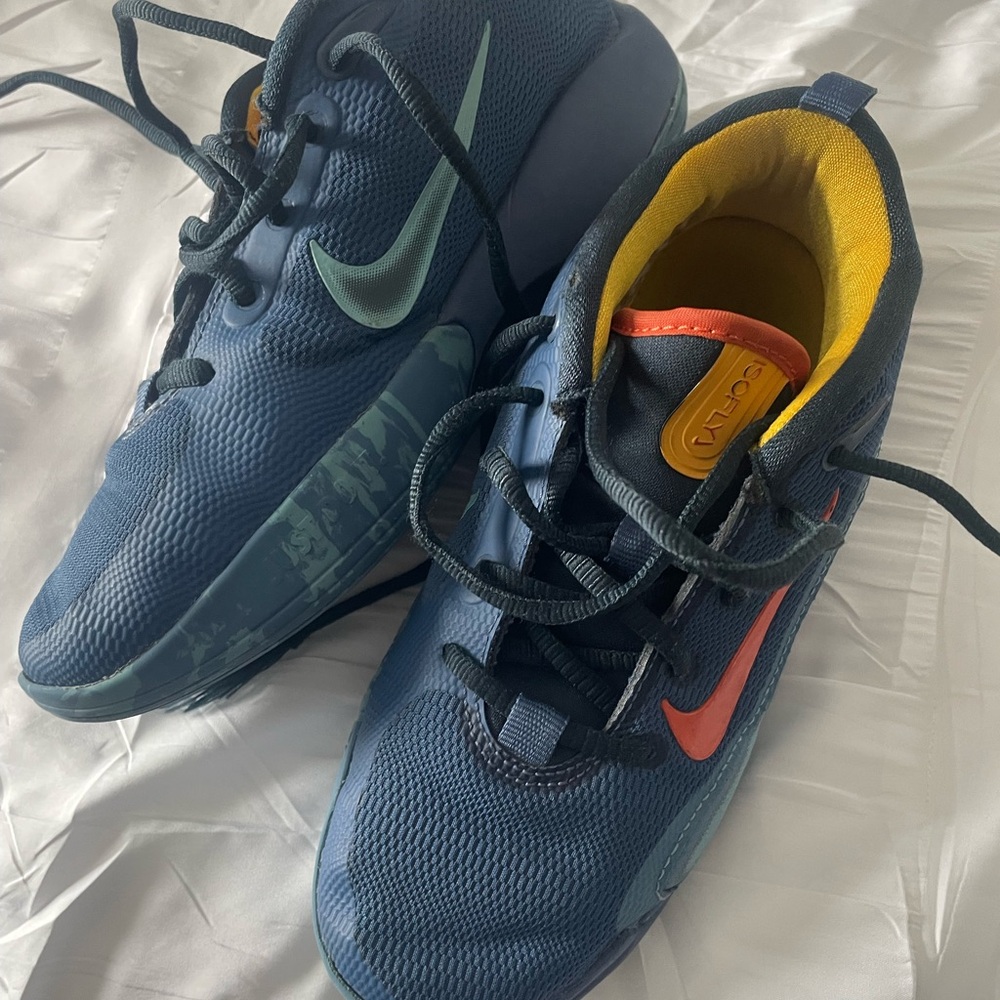 Nike Kids Sneakers in Blue and Orange